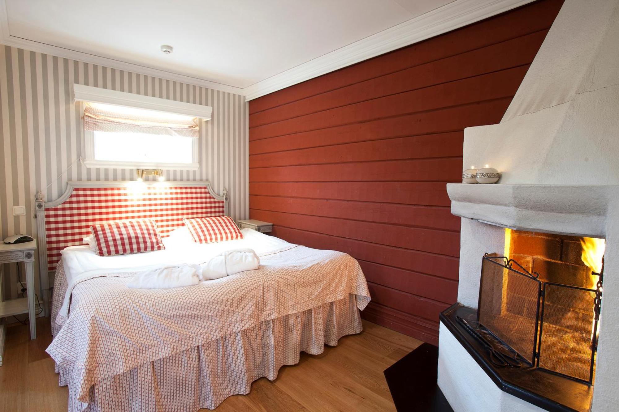 Taellbergsgardens Hotell Екстериор снимка