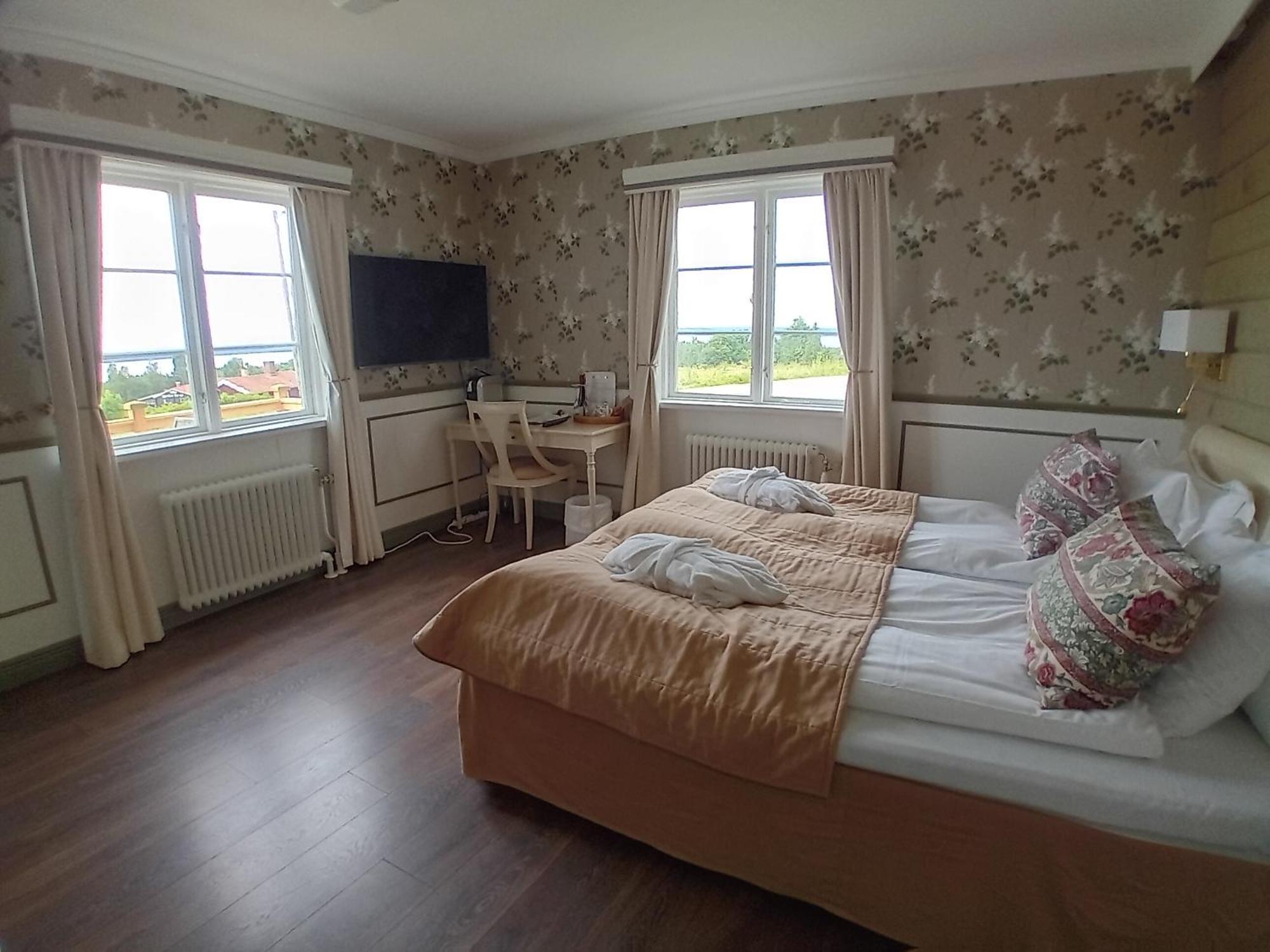 Taellbergsgardens Hotell Екстериор снимка