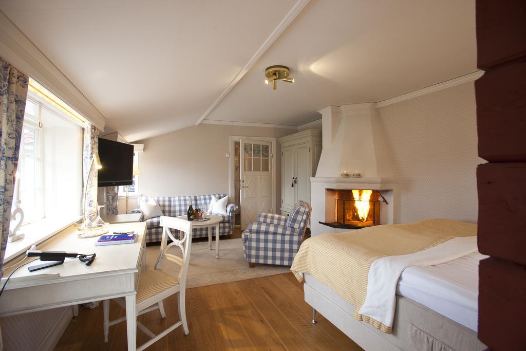Taellbergsgardens Hotell Екстериор снимка