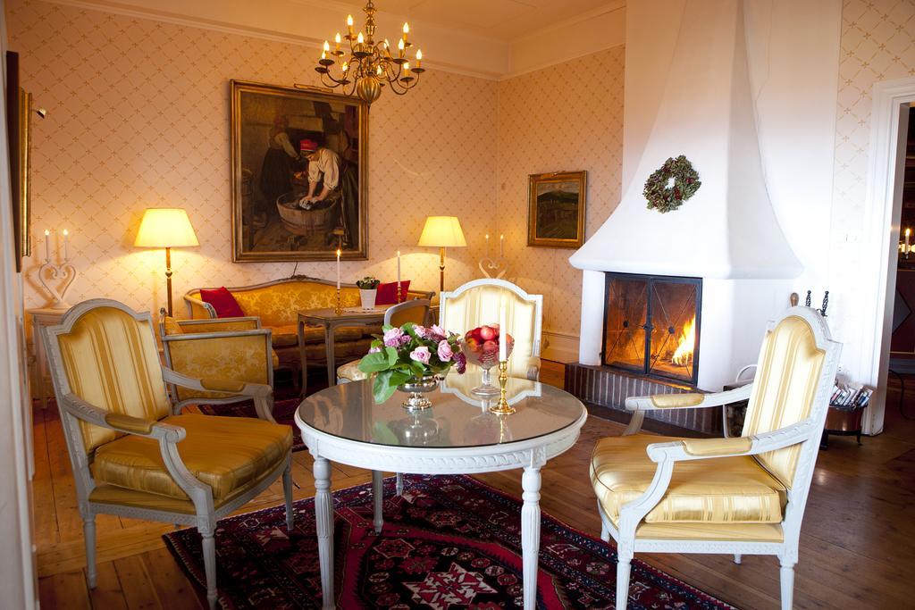 Taellbergsgardens Hotell Екстериор снимка