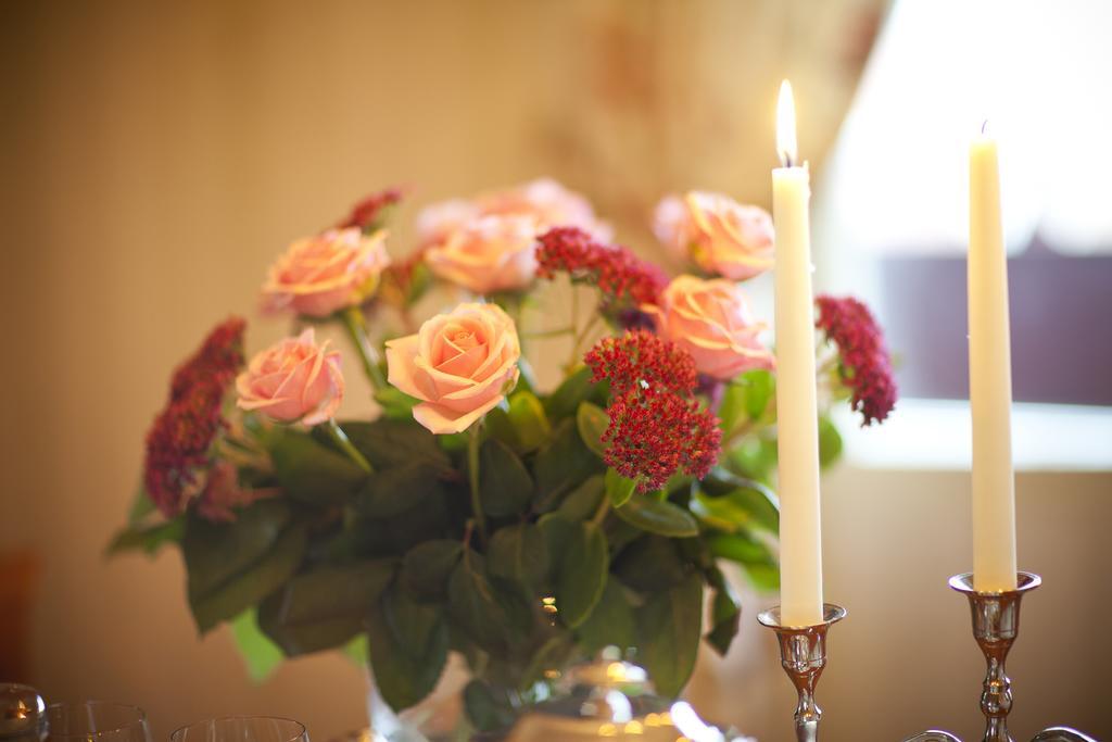 Taellbergsgardens Hotell Екстериор снимка
